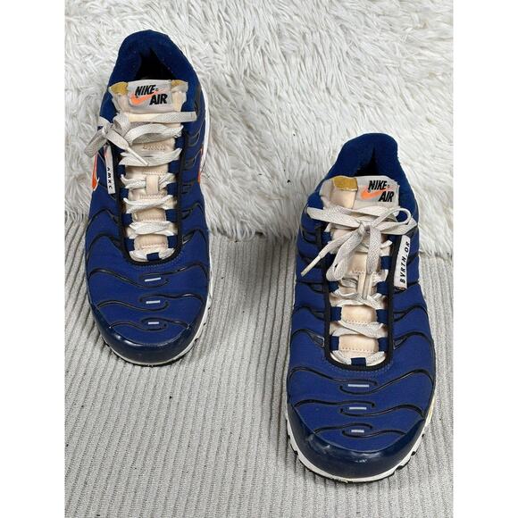 Nike Air Max Plus Shoes Mens Size 10 Navy Orange Athletic Club AMRC DC9332-003 main image 6